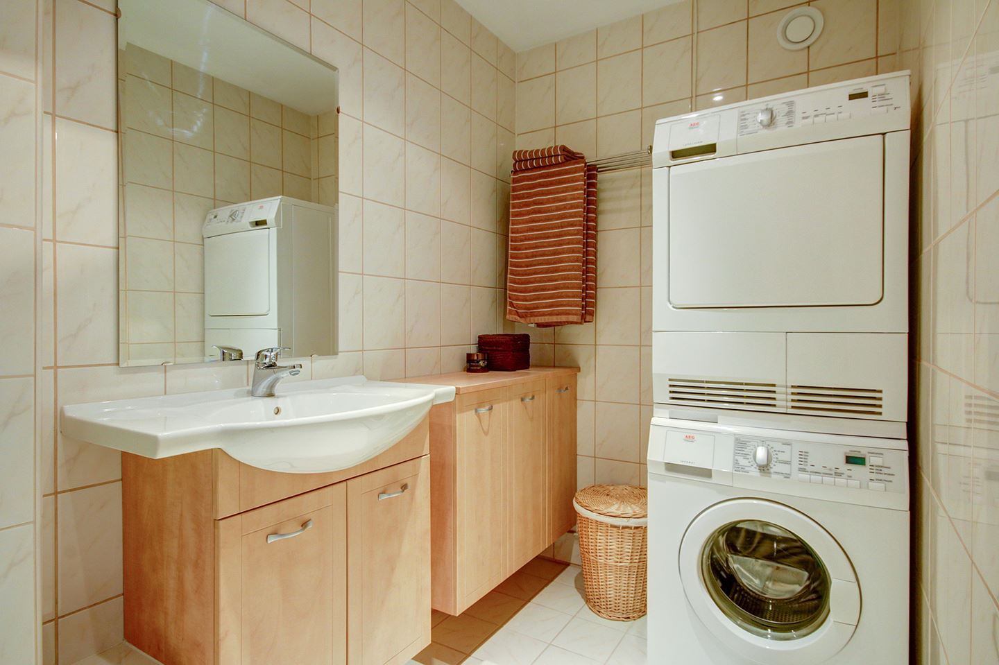 Te Huur 3 Kamer Appartement Het Breed In Amsterdam