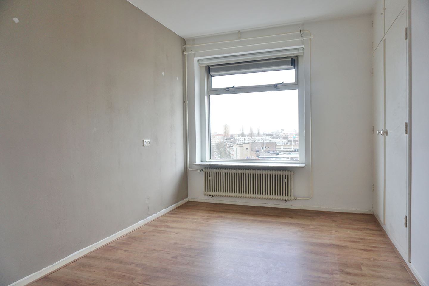 Te Huur 4 Kamer Appartement Bentinckplein In Rotterdam