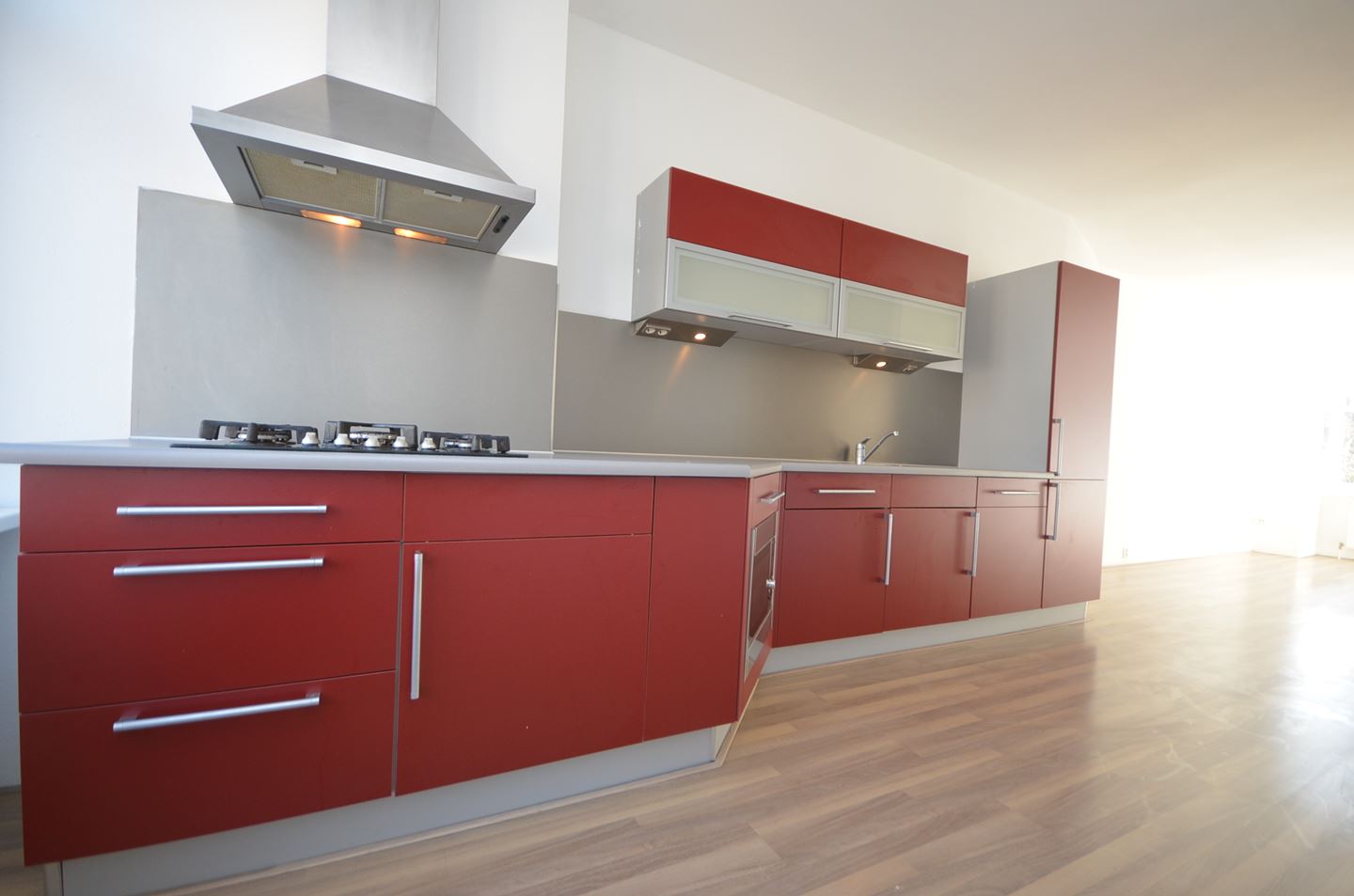 Te Huur 3 kamer Appartement Koopmans van Boekerenstraat In Den Haag