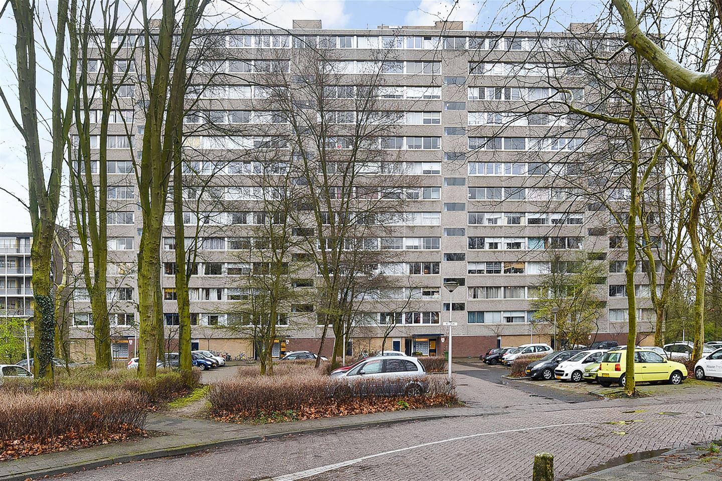 Te Huur 4 Kamer Appartement Aart van der Leeuwlaan In Delft