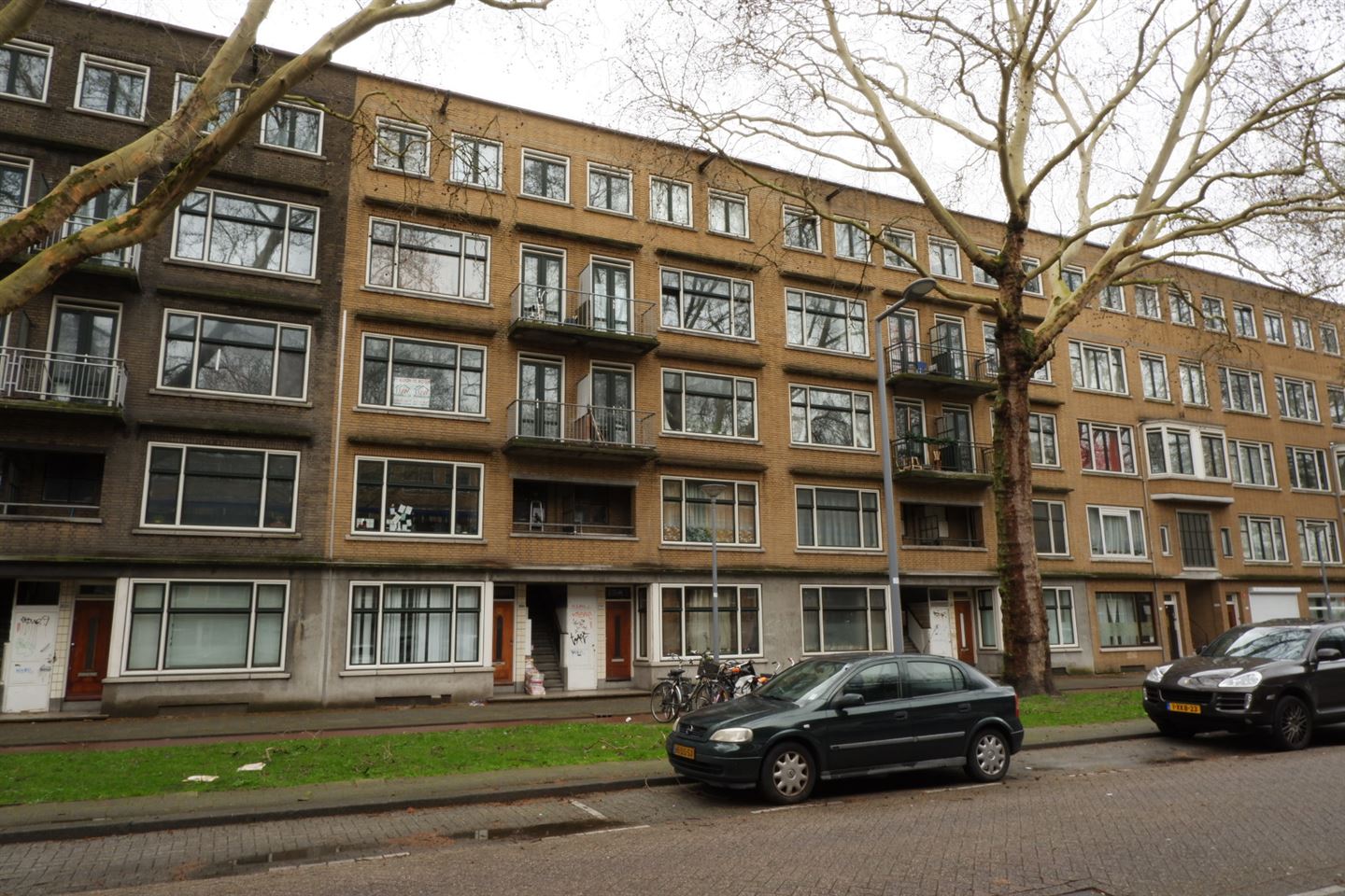 Te Huur 4 Kamer Appartement Mijnsherenlaan In Rotterdam