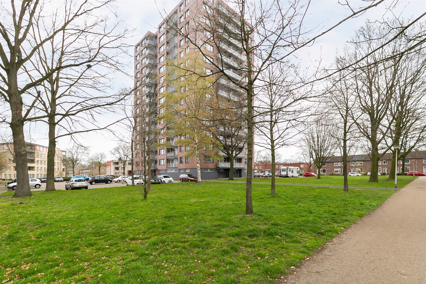 Te Huur 4 Kamer Appartement Waalstraat In Enschede