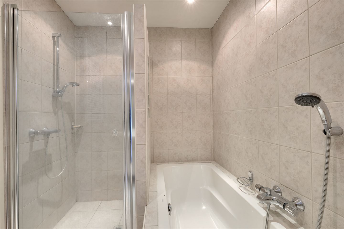 Te Huur 3 Kamer Appartement Gildemeestersplein In Arnhem