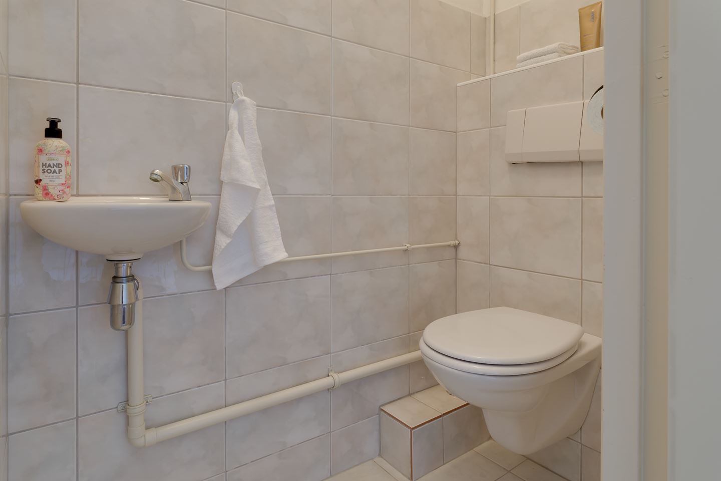 Te Huur 4 Kamer Appartement J.J. van Deinselaan In Enschede