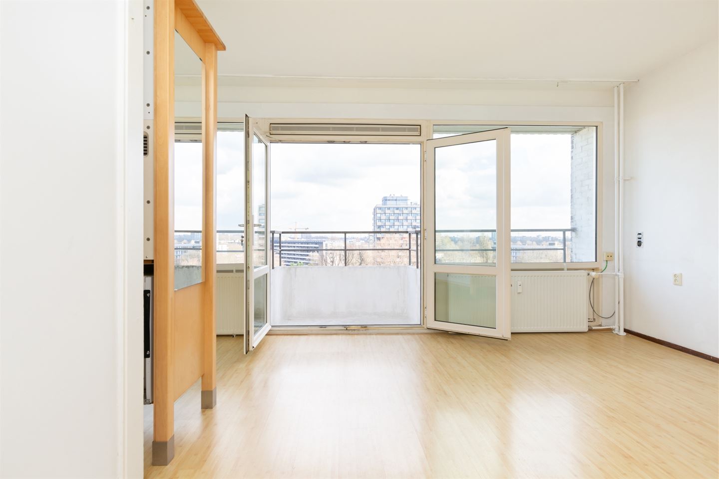 Te Huur 2 kamer Appartement Roggekamp In Den Haag