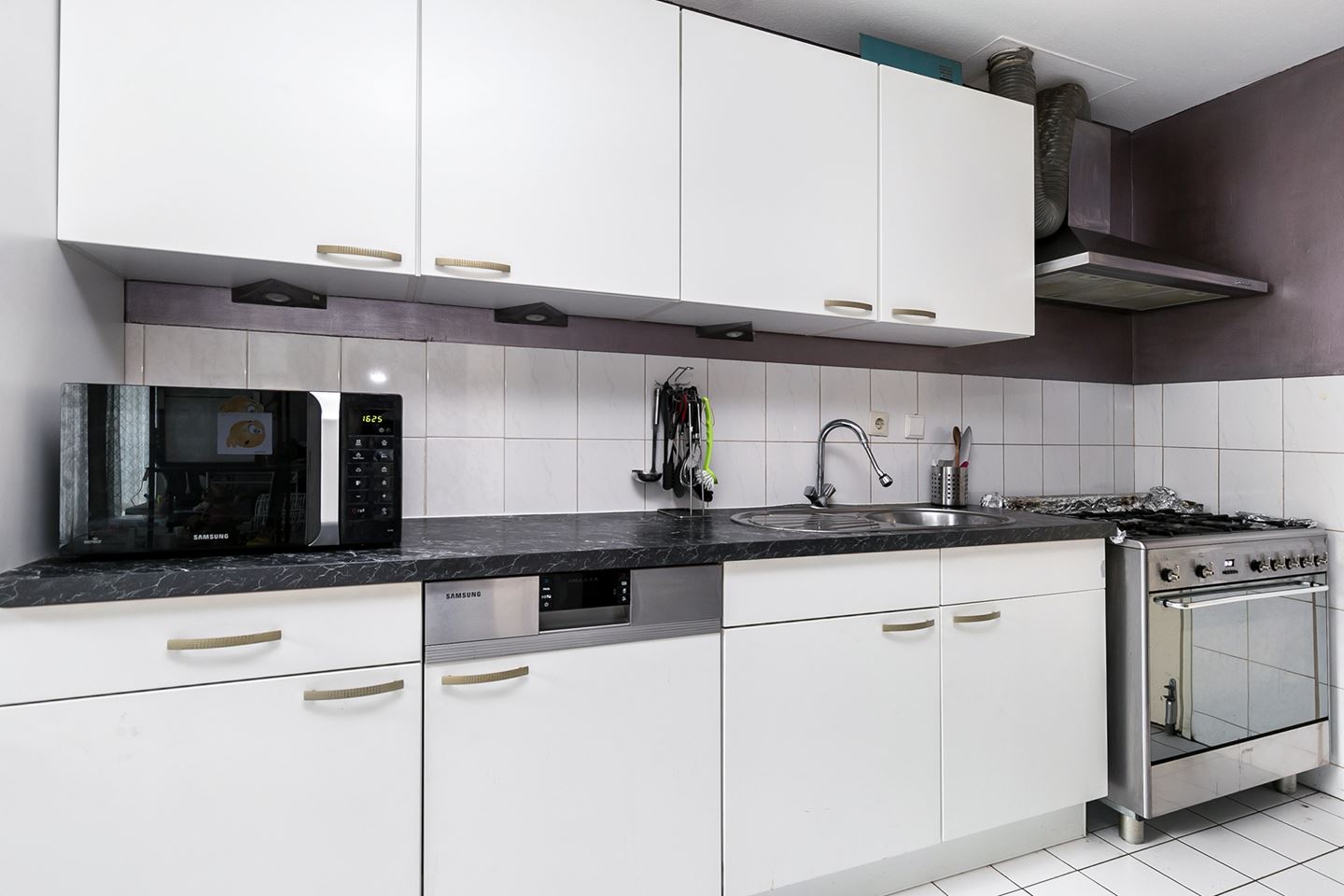 Te Huur 3 Kamer Appartement Hoefkade In Den Haag