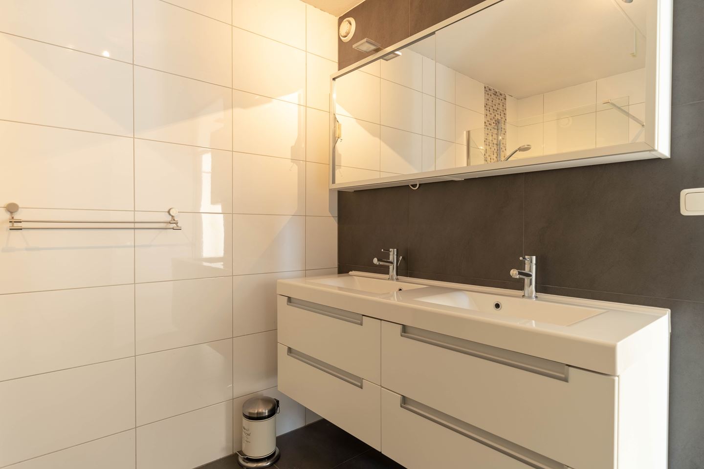 Te Huur 4 Kamer Appartement Vollenhoveschans In Almere